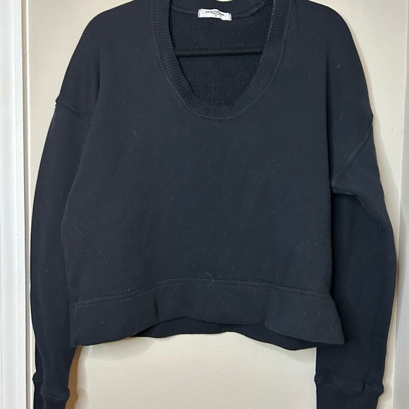 PERFECTWHITETEE JANIE FLEECE U NECK SWEATSHIRT IN BLACK SIZE SMALL - Picture 5 of 10